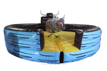 China Tamaño modificado para requisitos particulares paseo mecánico inflable gigante material de Bull de los juegos del PVC fábrica