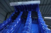 Toboganes acuáticos inflables comerciales largos, tobogán acuático azul del carril del doble del agolpamiento proveedor