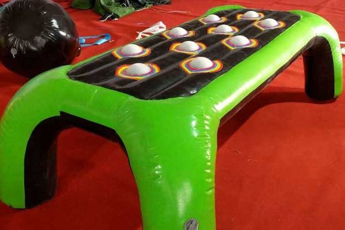 Juegos interactivos inflables del color verde ignífugos con el peso 12kgs