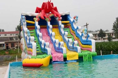 China Diapositiva inflable de la piscina del parque del agua de la langosta para los adultos/los niños los 9x6x8.2m fábrica