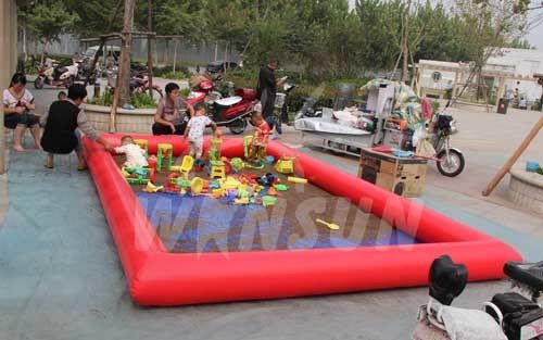 La piscina inflable gigante, los niños modificados para requisitos particulares del tamaño explota la piscina